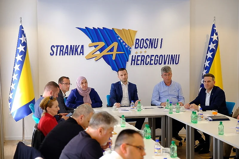 SBiH poziva Bećirovića da pokrene inicijativu za smjenu Vijeća ministara zbog blokade imenovanja