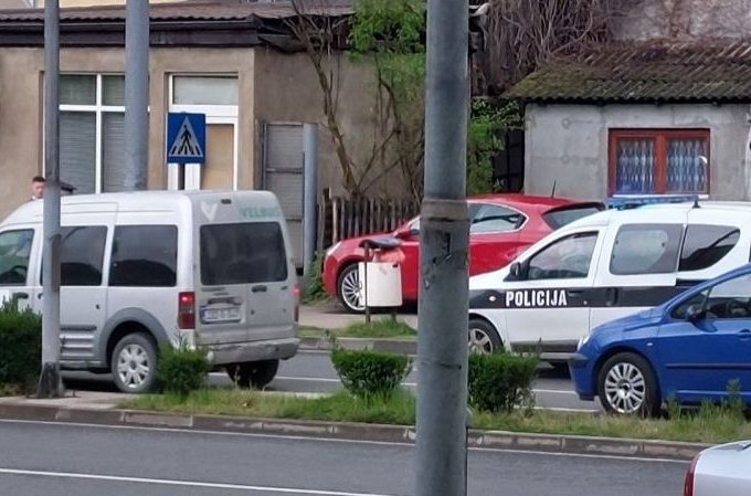 Starija žena smrtno stradala nakon pada sa zgrade