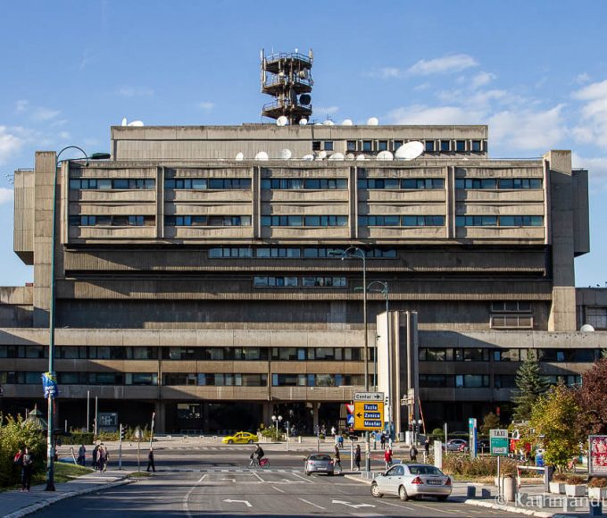 Novi spor javnih servisa: RTRS dužan milionski iznos BHRT-u